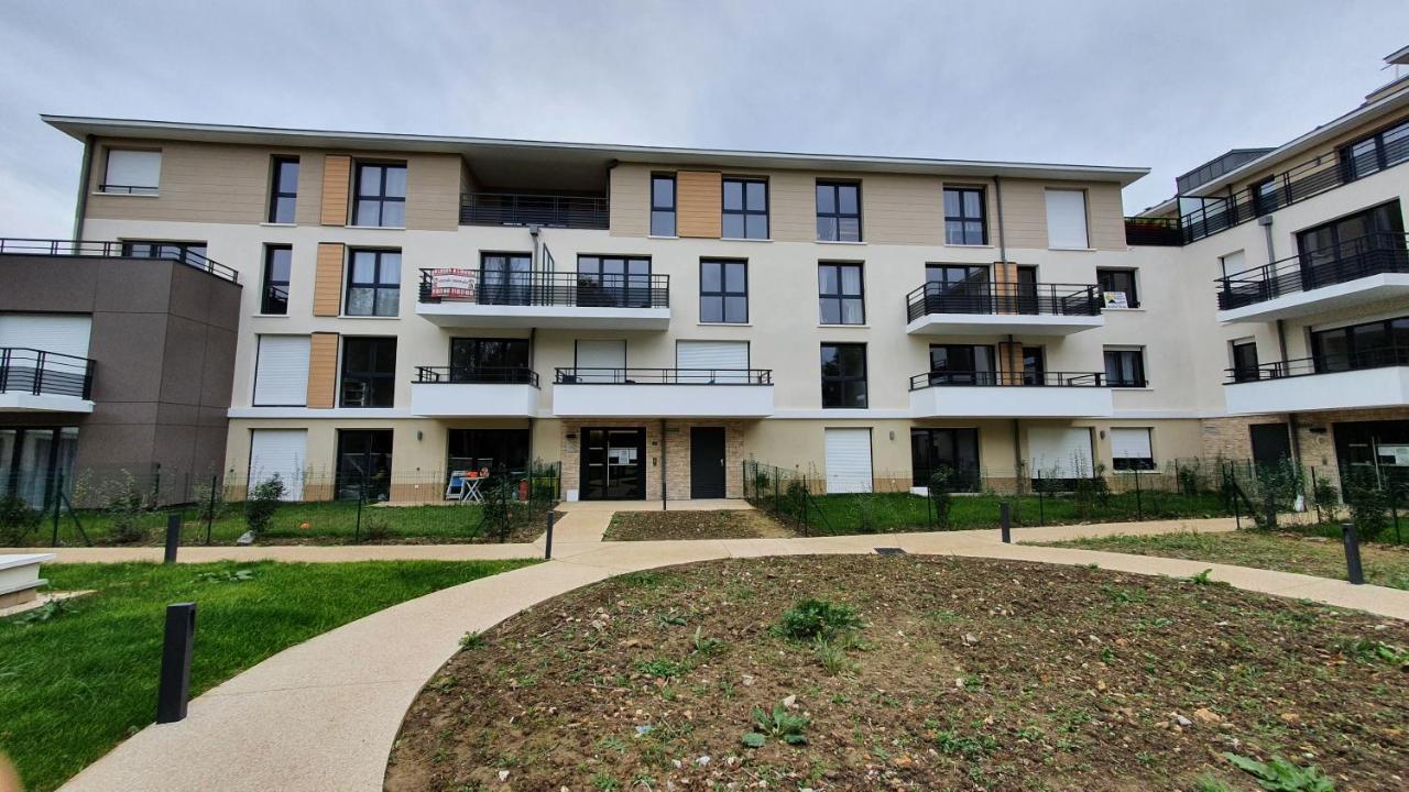 Pivoine -12 Min Des Parcs Walt Disney-Arrivee Autonome-Wifi&Parking Gratuit Montévrain Esterno foto