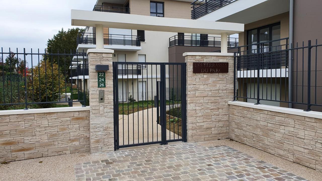 Pivoine -12 Min Des Parcs Walt Disney-Arrivee Autonome-Wifi&Parking Gratuit Montévrain Esterno foto